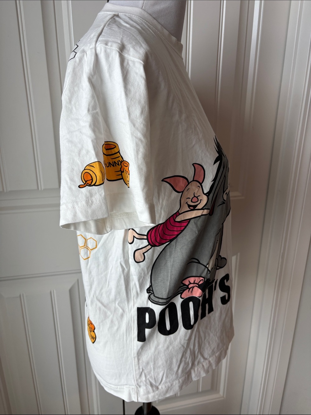 White Winnie the Pooh Friends Graphic Tee - Kids - Picture 5 of 7